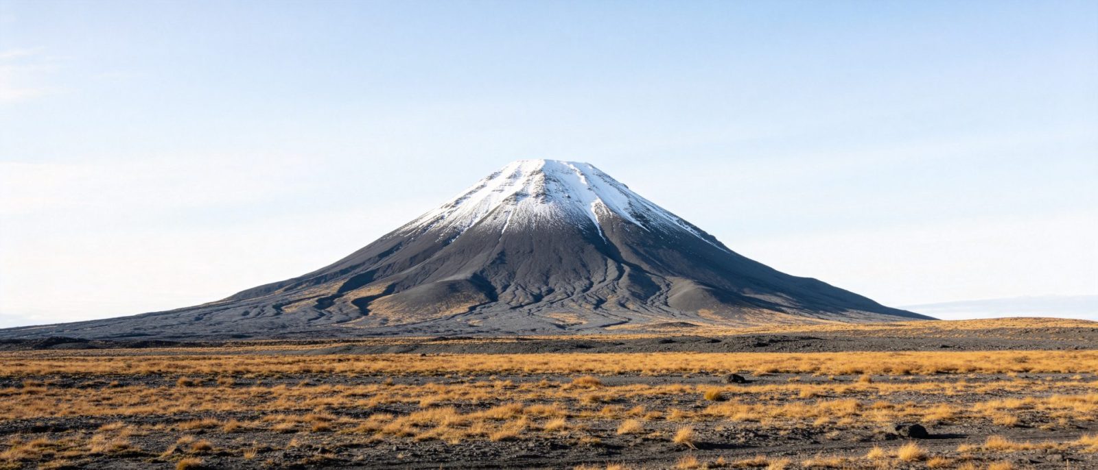 休眠火山高清壁纸预览