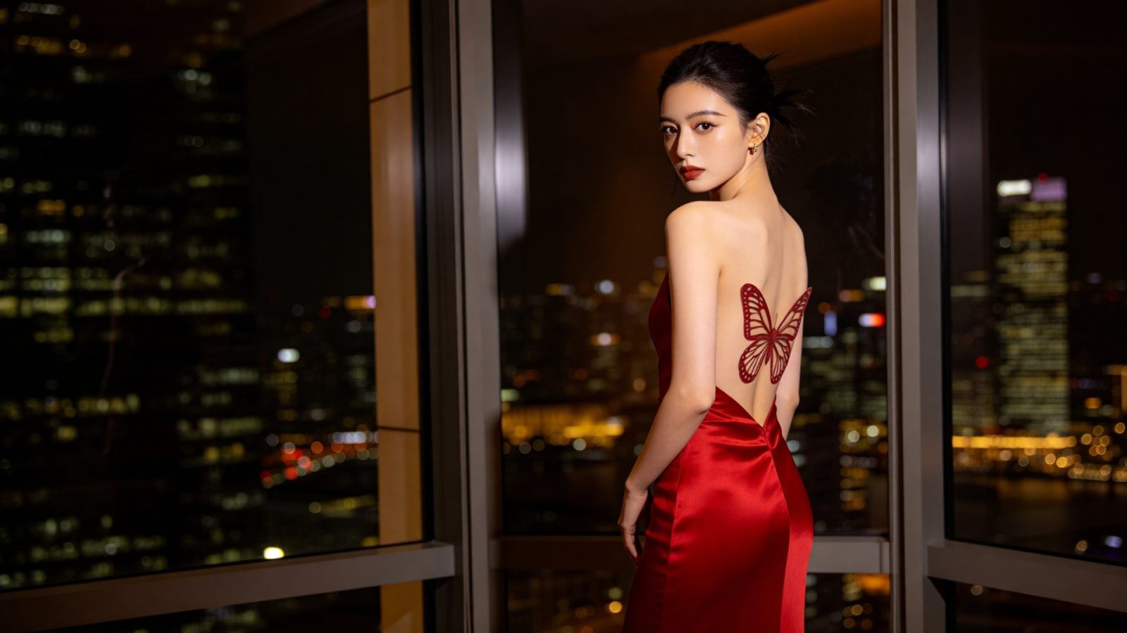 露背窗影夜色高清壁纸预览